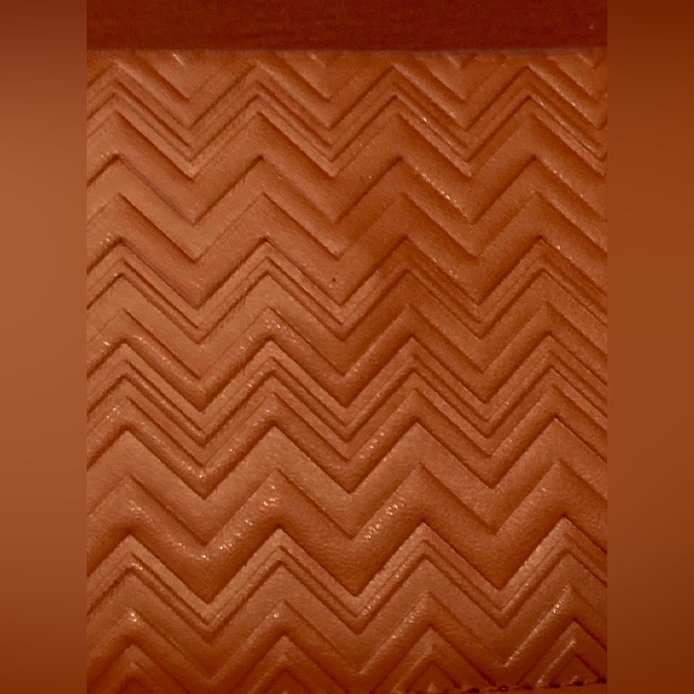 Missoni Glasses Sunglasses Case Brown Chevron w/ Magnetic Closure Cleaning Cloth - Picture 10 of 11